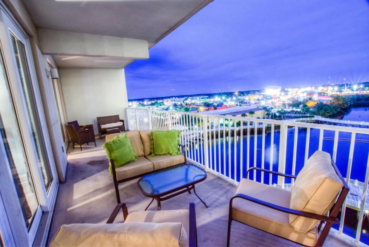 Laketown Wharf 630 By Aneliya Holiday home *