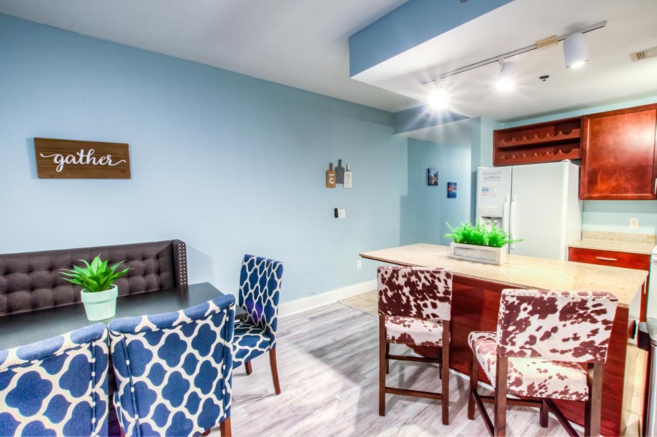 Holiday home Laketown Wharf 630 By Aneliya