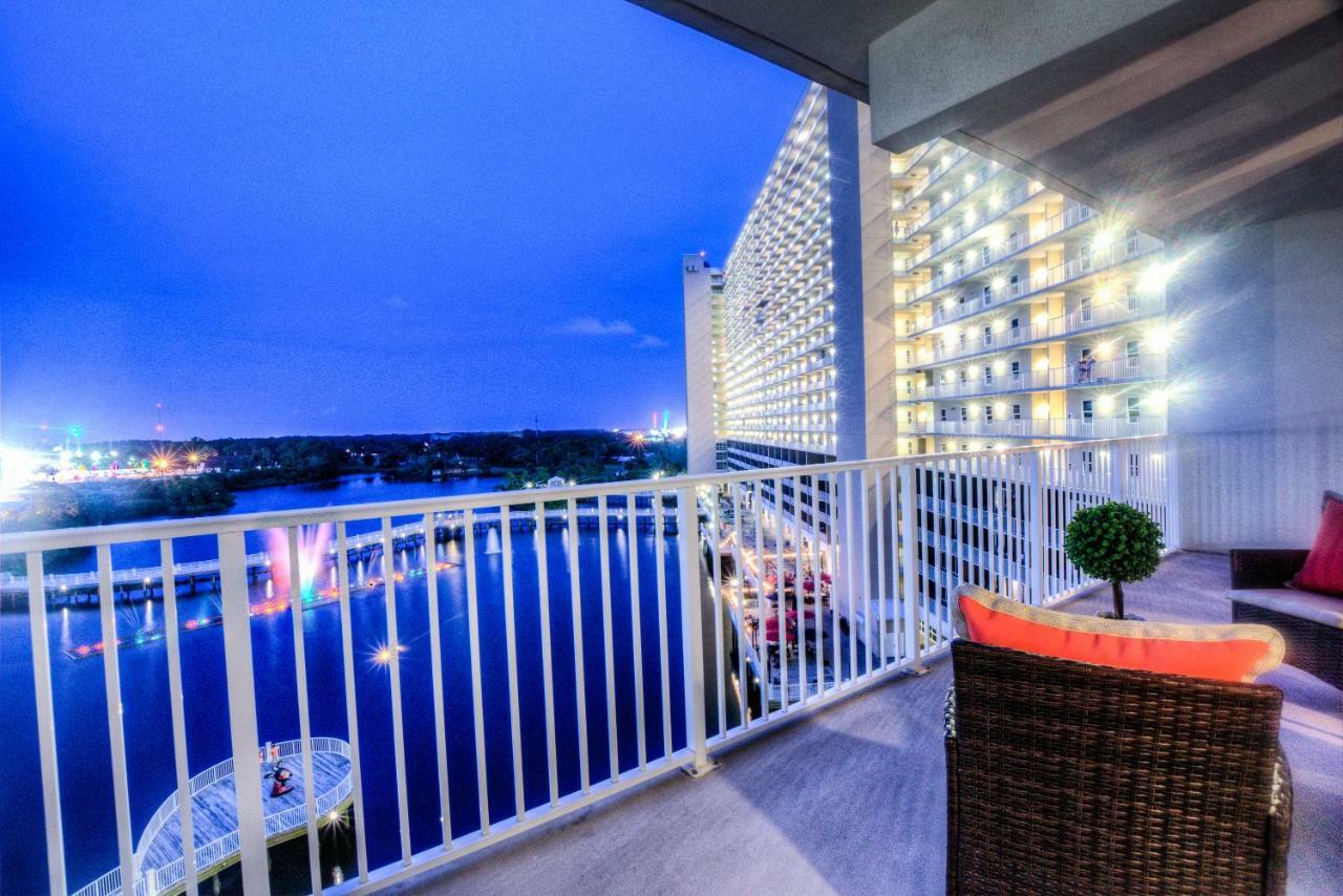 Laketown Wharf 630 By Aneliya