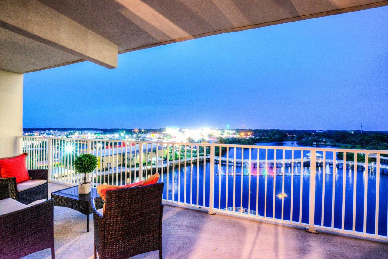Laketown Wharf 630 By Aneliya
